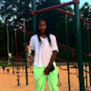 Meet your Posher, Maxa